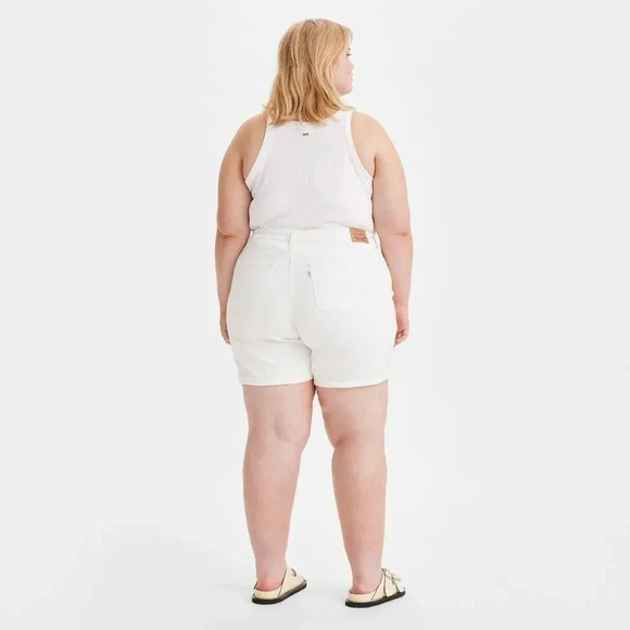 Signature by Levi Strauss & Co. High Rise Plus Size Heritage Denim Shorts 28W. - Picture 5 of 16